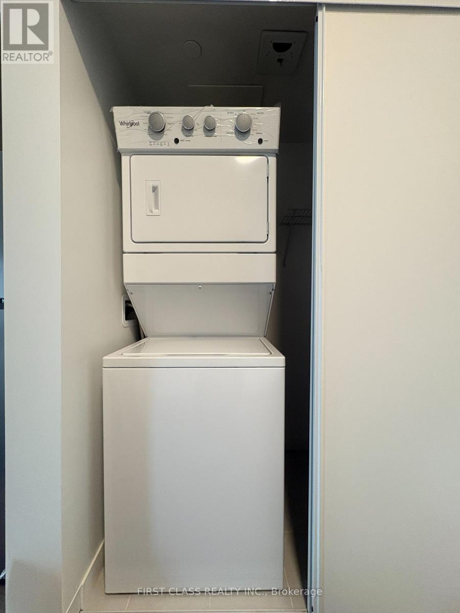 C806 - 4878 POWERS COMMON, Burlington (Alton), Ontario, L7M2B4 — Photo 9