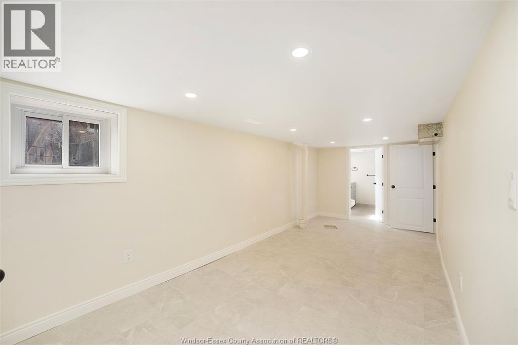 1006 PILLETTE ROAD, Windsor, Ontario, N8Y3B6 — Photo 10