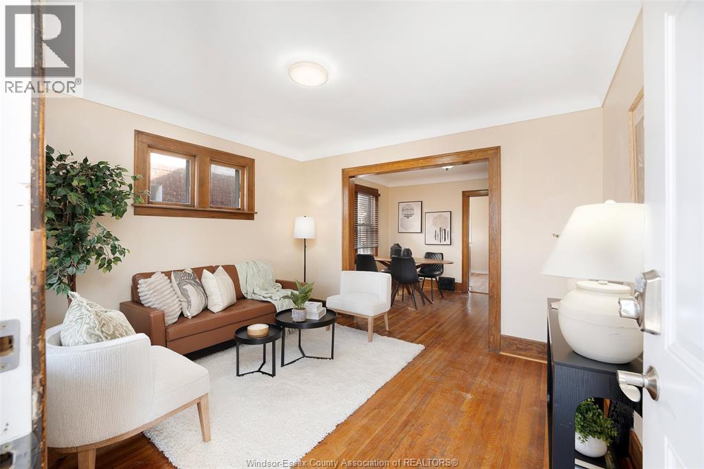 1006 PILLETTE ROAD, Windsor, Ontario, N8Y3B6 — Photo 2