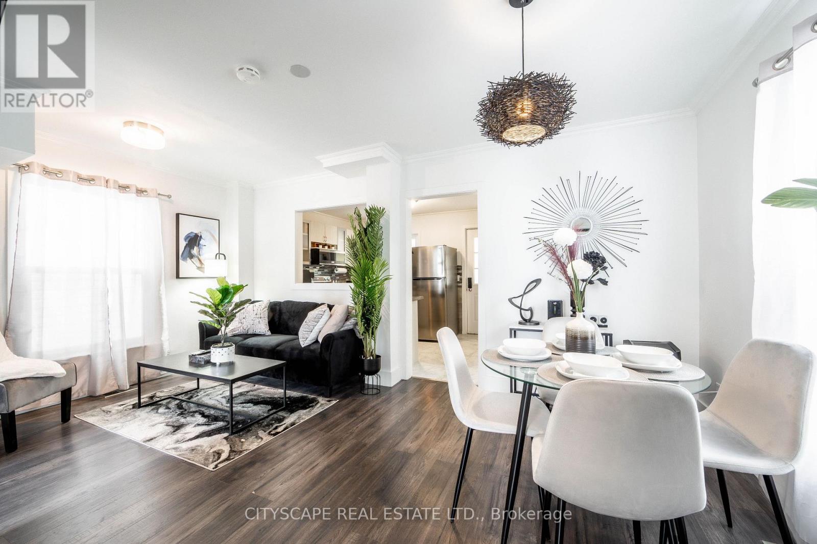 5073 KITCHENER STREET, Niagara Falls (Clifton Hill), Ontario, L2G1B1 — Photo 12