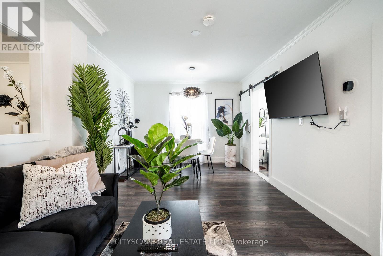 5073 KITCHENER STREET, Niagara Falls (Clifton Hill), Ontario, L2G1B1 — Photo 16