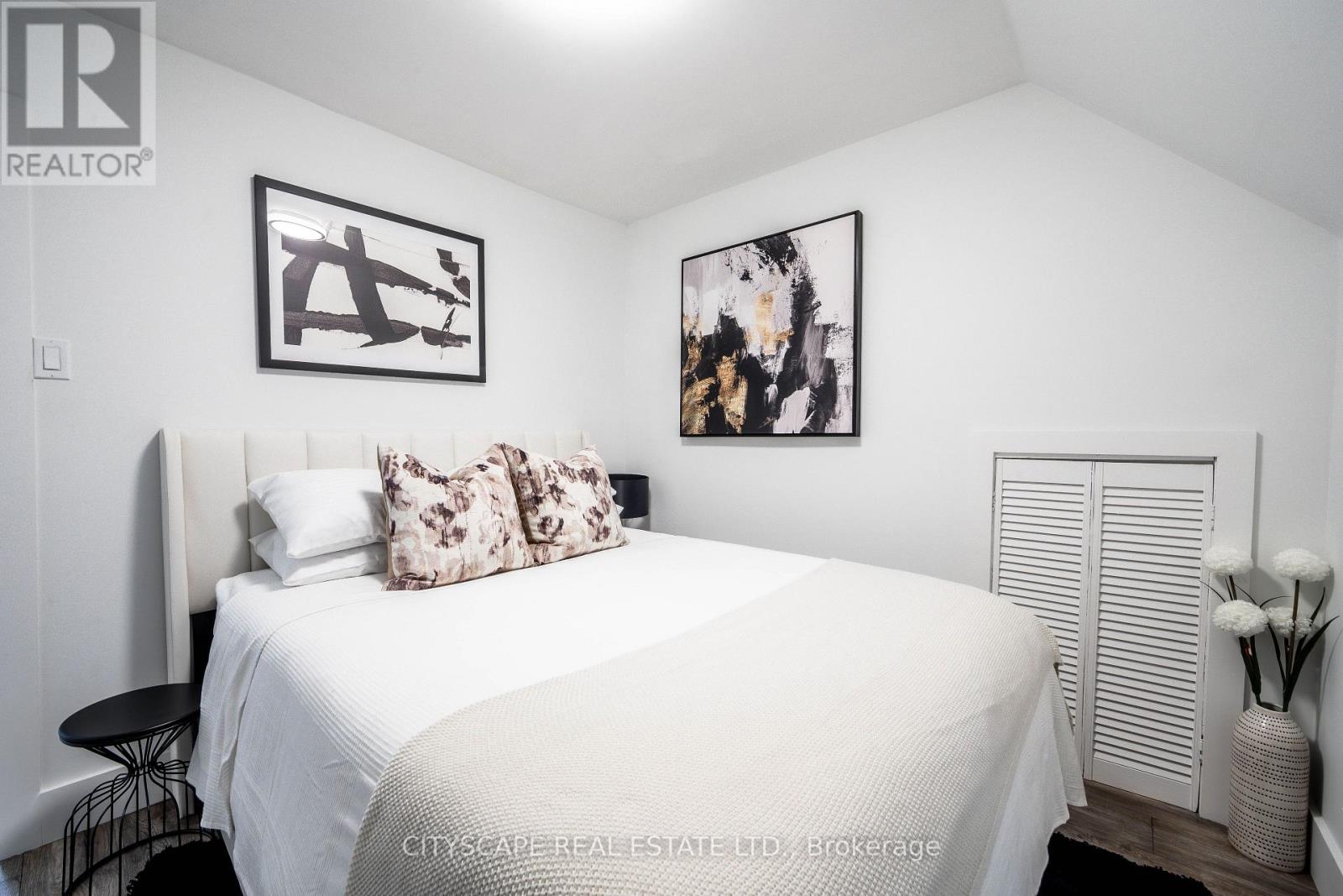 5073 KITCHENER STREET, Niagara Falls (Clifton Hill), Ontario, L2G1B1 — Photo 26