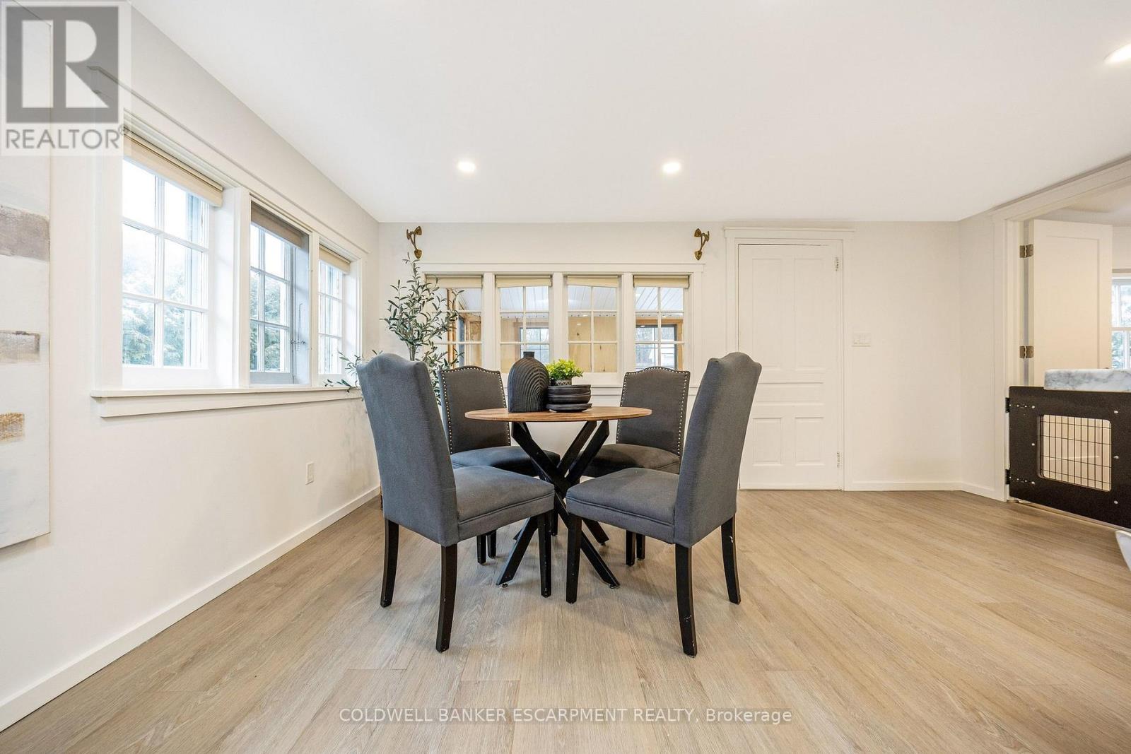 14 LAURINE AVENUE, Guelph (St. George's), Ontario, N1E4M9 — Photo 14