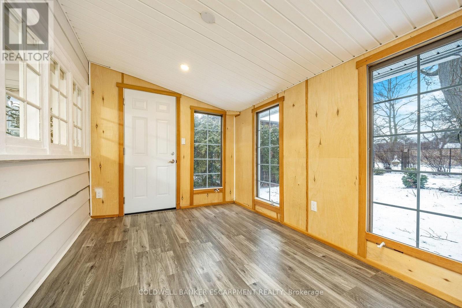 14 LAURINE AVENUE, Guelph (St. George's), Ontario, N1E4M9 — Photo 19