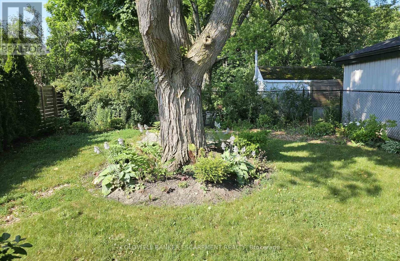 14 LAURINE AVENUE, Guelph (St. George's), Ontario, N1E4M9 — Photo 23