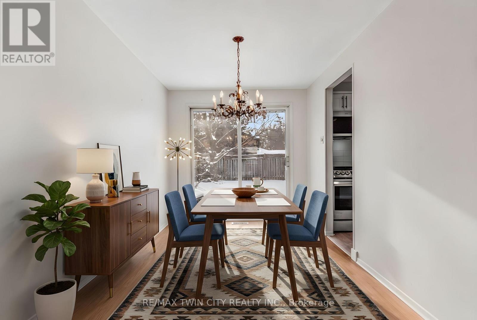 111 MANOR DRIVE, Kitchener, Ontario, N2A2T9 — Photo 11