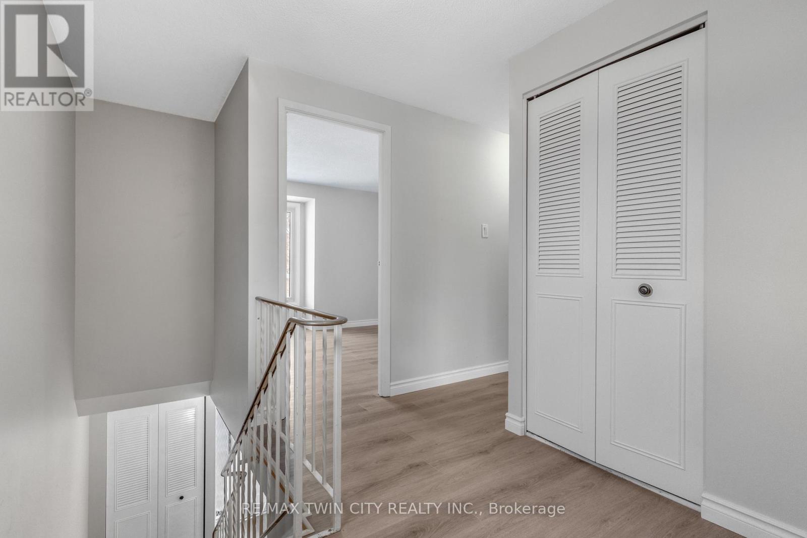 111 MANOR DRIVE, Kitchener, Ontario, N2A2T9 — Photo 23