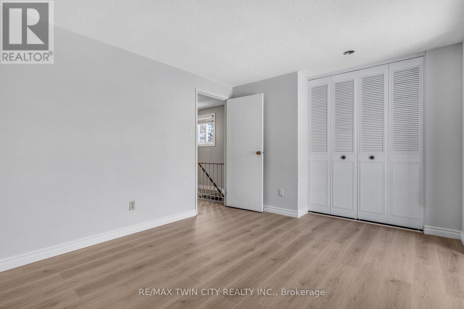 111 MANOR DRIVE, Kitchener, Ontario, N2A2T9 — Photo 30