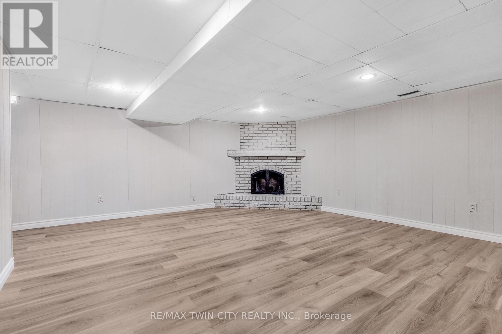 111 MANOR DRIVE, Kitchener, Ontario, N2A2T9 — Photo 40