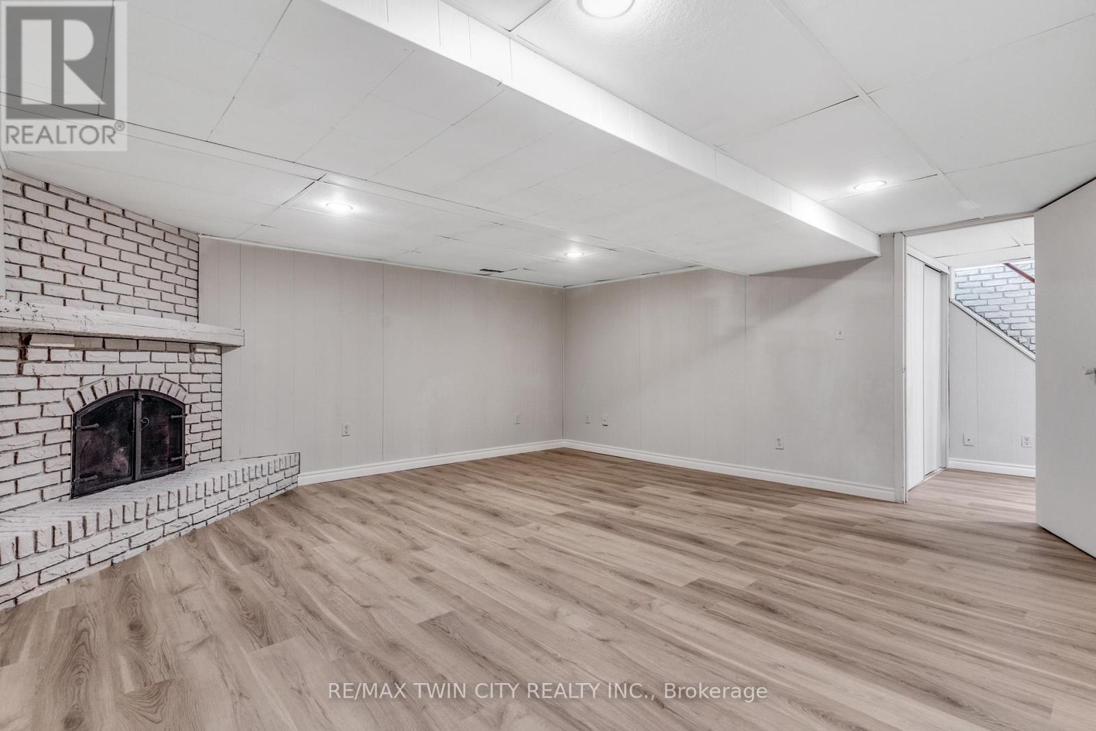 111 MANOR DRIVE, Kitchener, Ontario, N2A2T9 — Photo 41