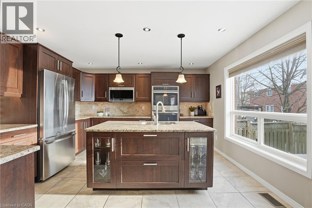 73 RILEY Street, Waterdown, Ontario, L8B0P9 — Photo 10