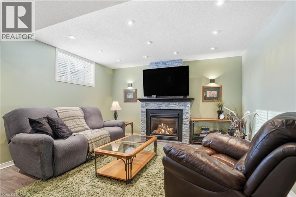 73 RILEY Street, Waterdown, Ontario, L8B0P9 — Photo 30