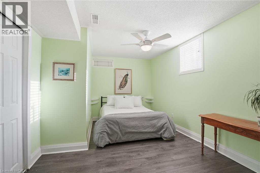 73 RILEY Street, Waterdown, Ontario, L8B0P9 — Photo 32