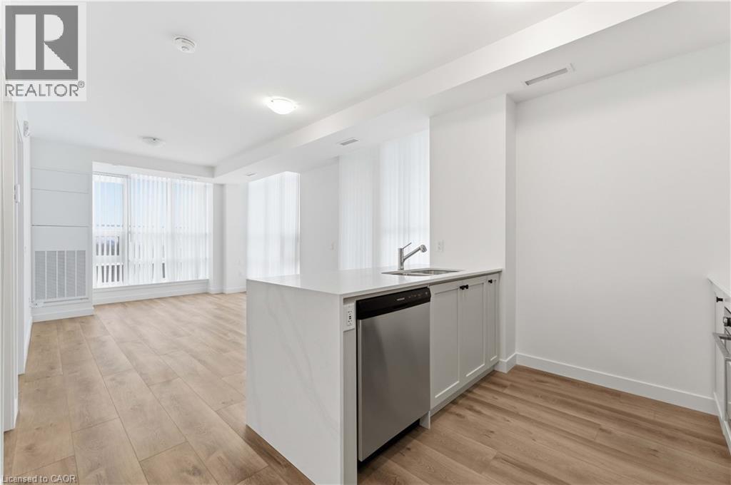 461 GREEN Road Unit# 1006, Stoney Creek, Ontario, L8E5B4 — Photo 16