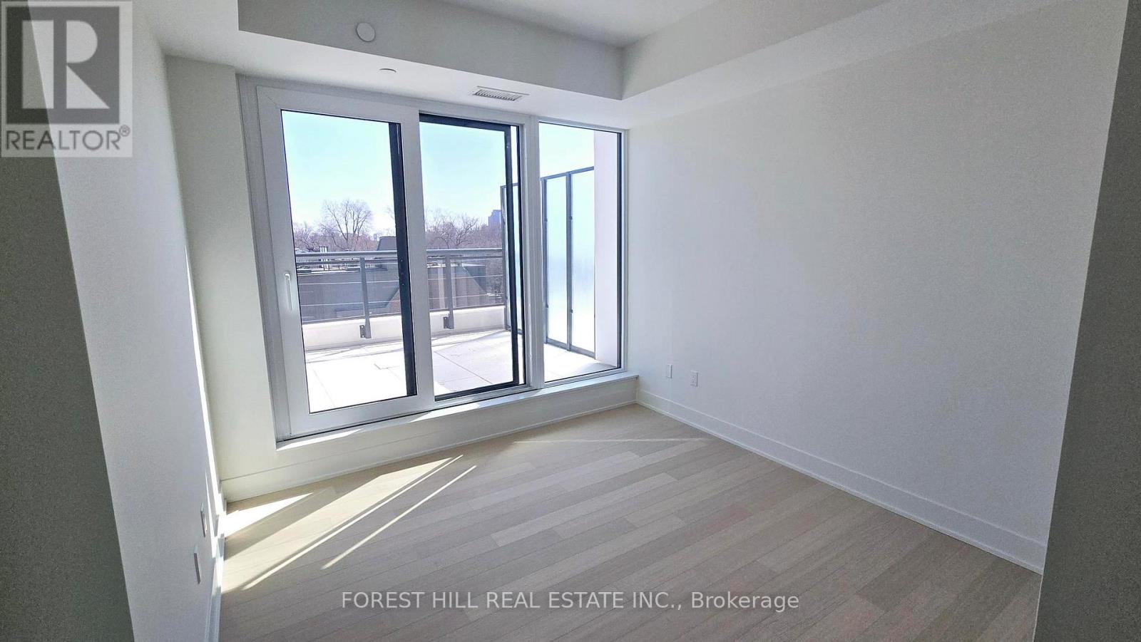 402 - 322 DUPONT STREET, Toronto (Annex), Ontario, M5R0E3 — Photo 6