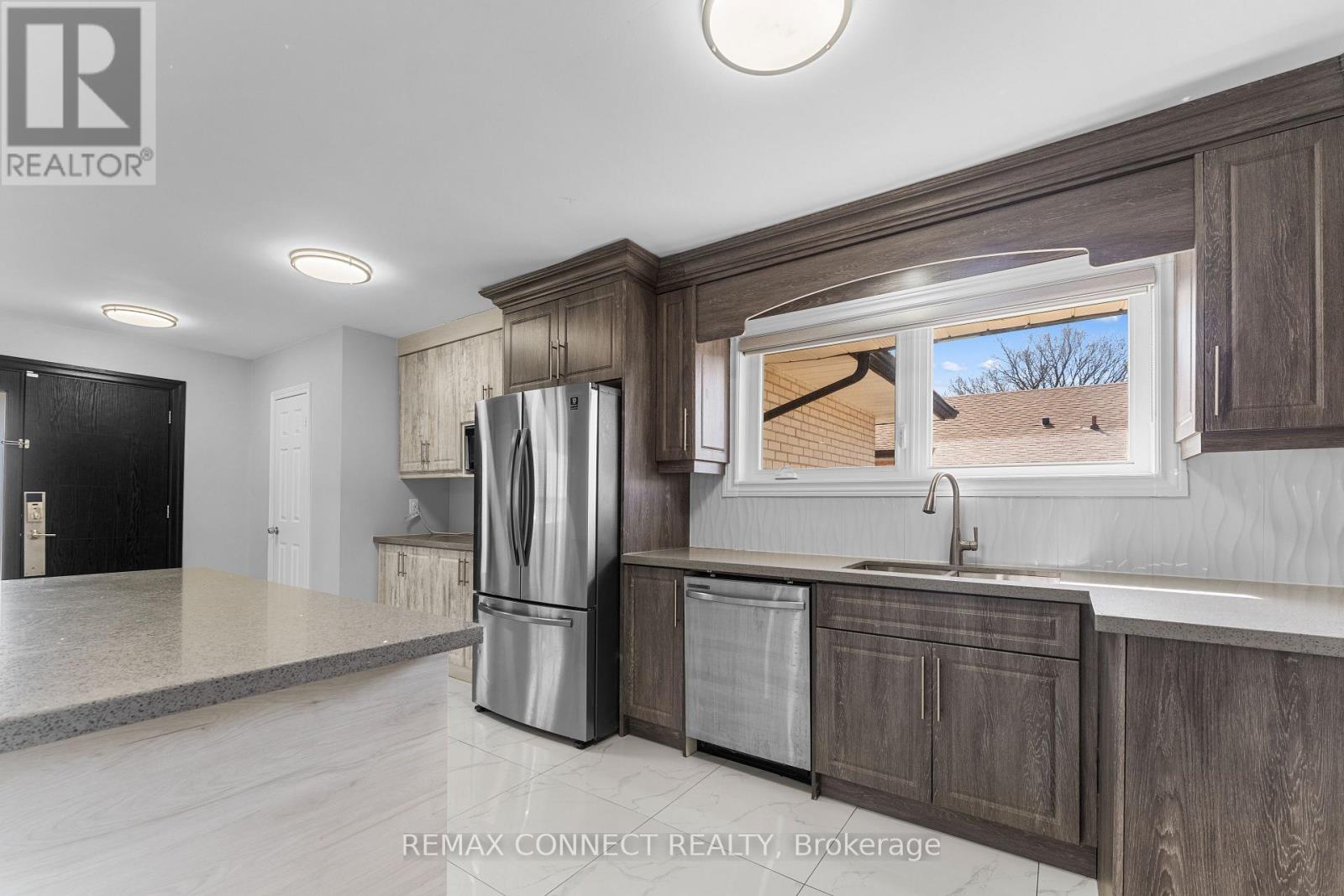 54 SARATOGA DRIVE, Toronto (Bendale), Ontario, M1P4J1 — Photo 10