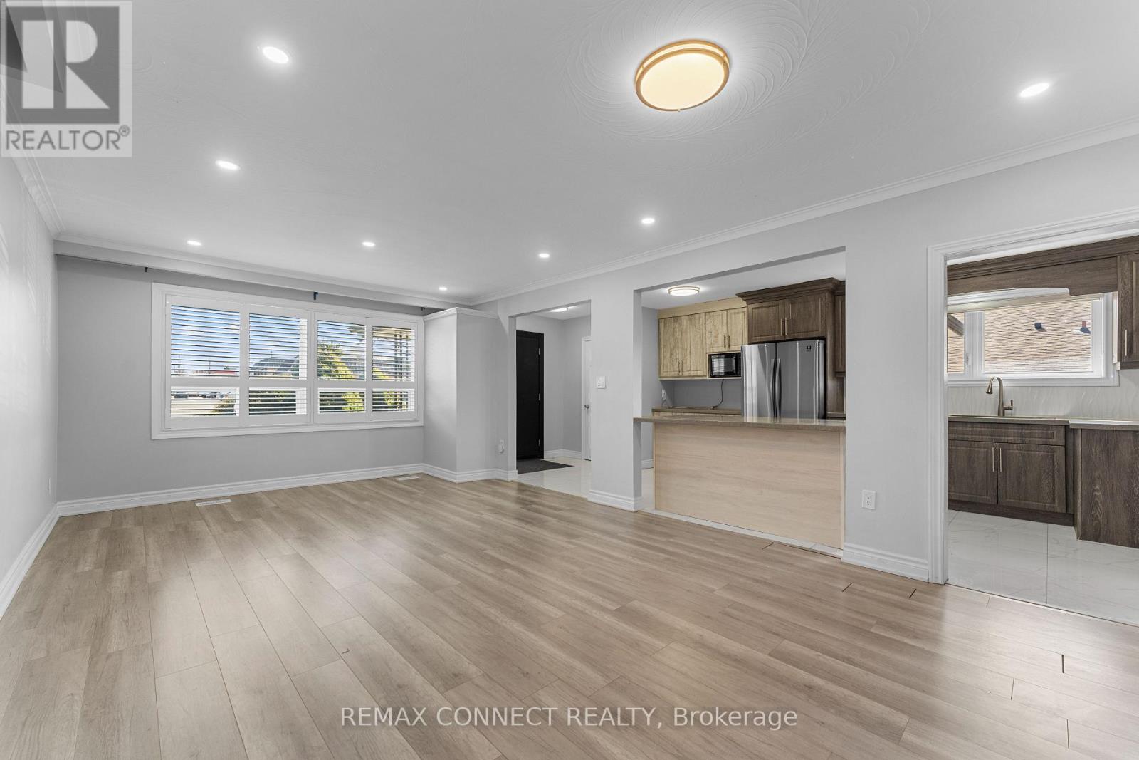 54 SARATOGA DRIVE, Toronto (Bendale), Ontario, M1P4J1 — Photo 5