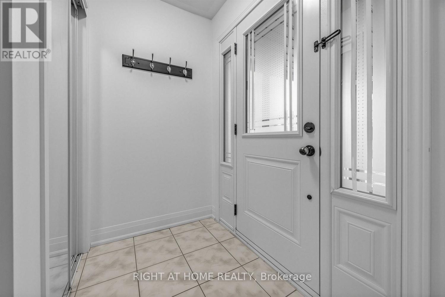 3162 ROCK HARBOUR ROAD, Mississauga (Cooksville), Ontario, L5B4G7 — Photo 6