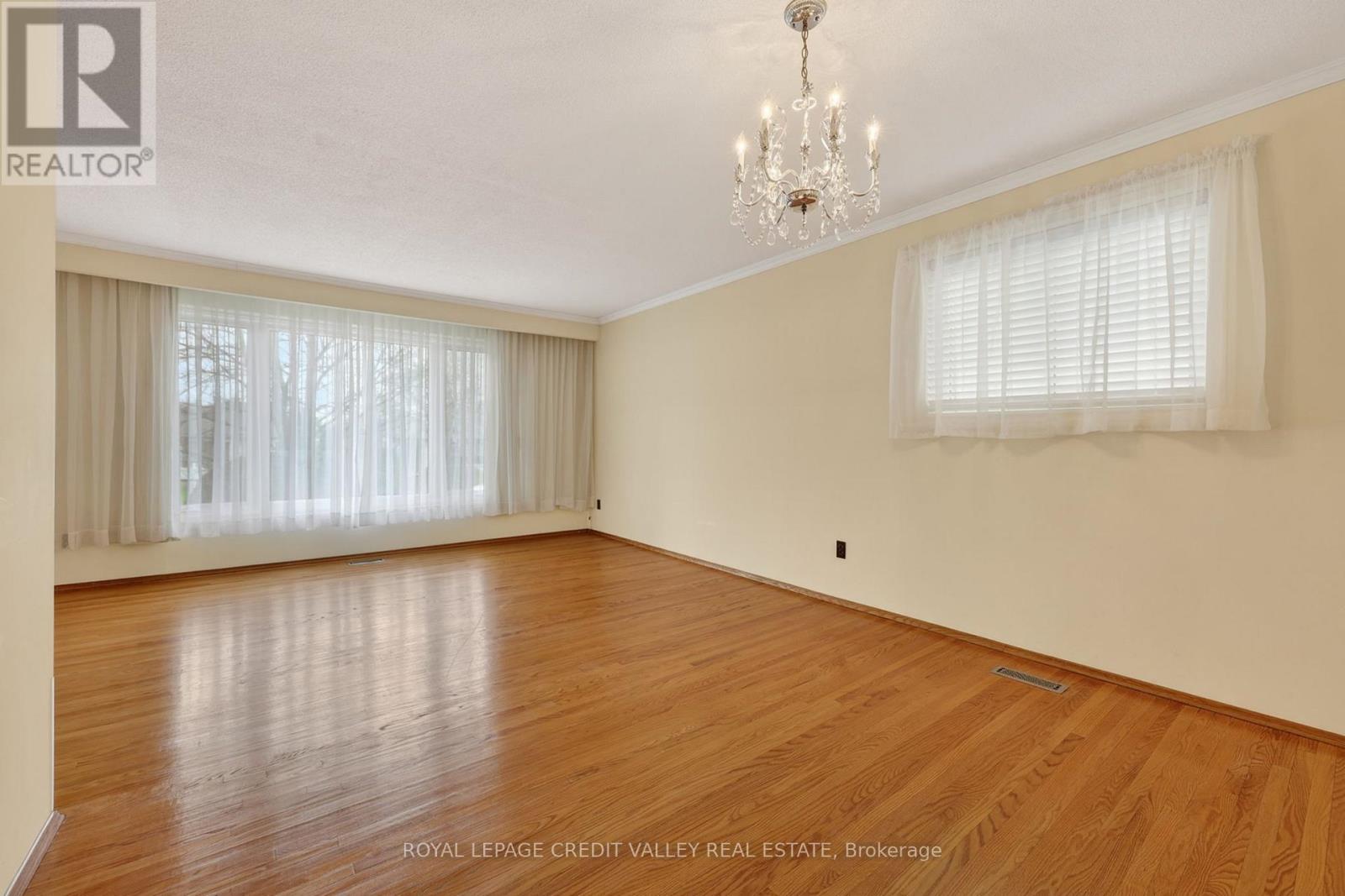 20 WILLIS DRIVE, Brampton (Brampton East), Ontario, L6W1A9 — Photo 17