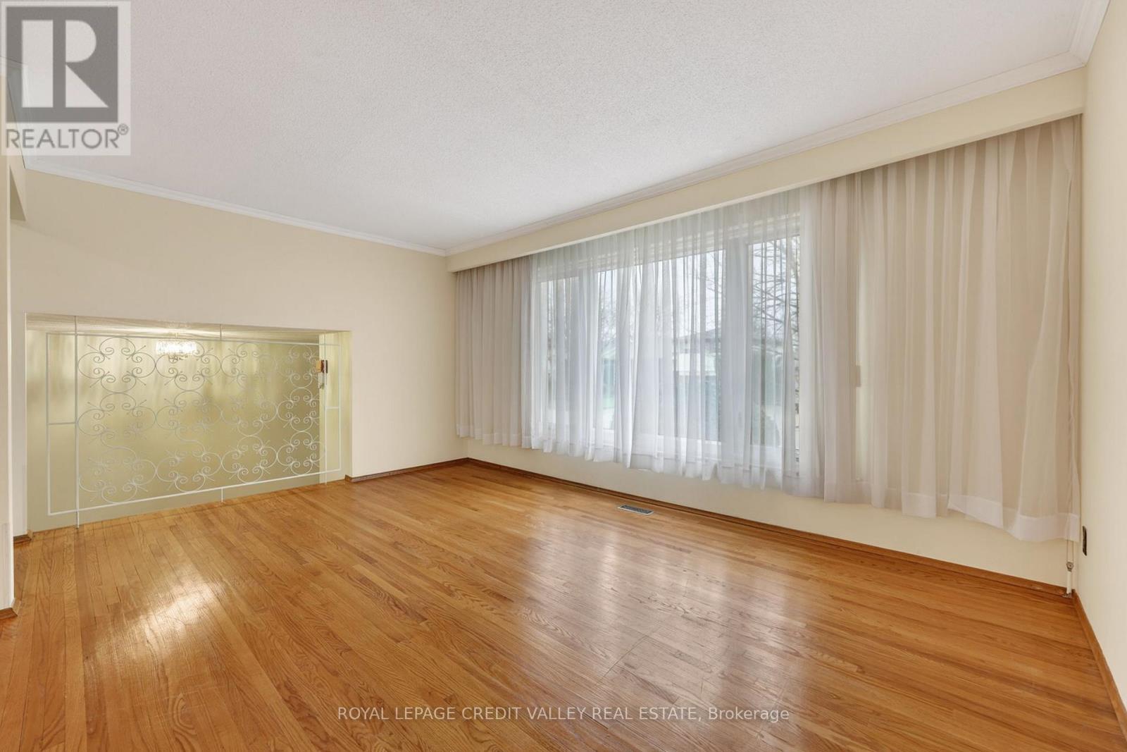 20 WILLIS DRIVE, Brampton (Brampton East), Ontario, L6W1A9 — Photo 19