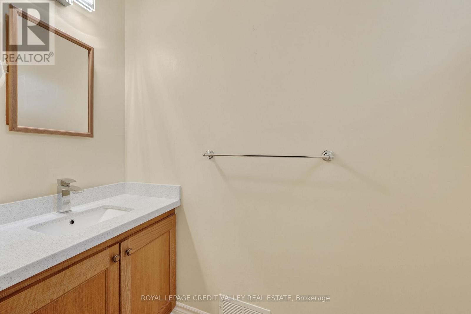 20 WILLIS DRIVE, Brampton (Brampton East), Ontario, L6W1A9 — Photo 25