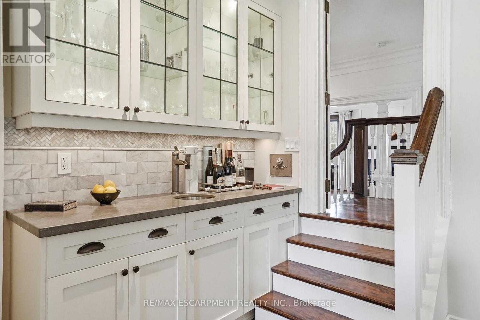 184 KING STREET, Oakville (OO Old Oakville), Ontario, L6J1B4 — Photo 13