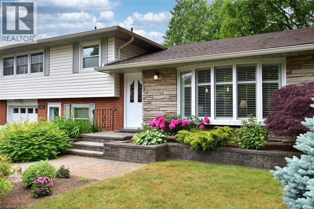 626 VANDERBURGH Drive, Burlington, Ontario, L7T3W6 — Photo 2