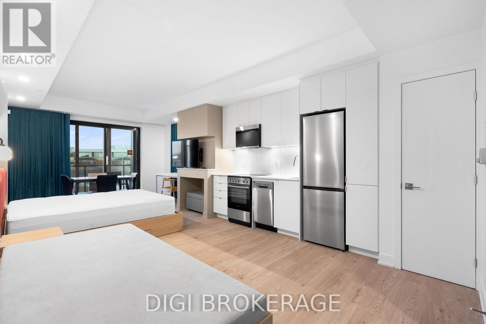 422 - 1250 CUMMINGS AVENUE, Ottawa, Ontario, K1J0E4 — Photo 2