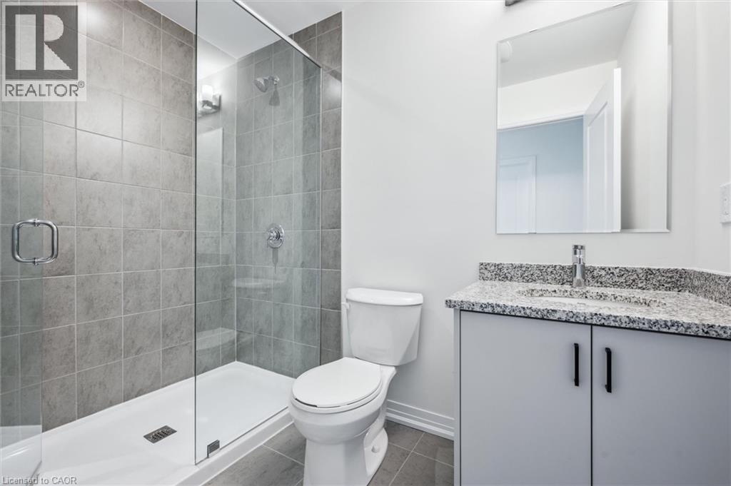 23 BENNINGER Drive, Kitchener, Ontario, N2E0K4 — Photo 23