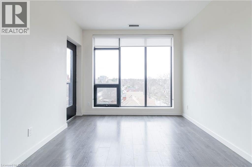 690 KING Street W Unit# 514, Kitchener, Ontario, N2H5L8 — Photo 11