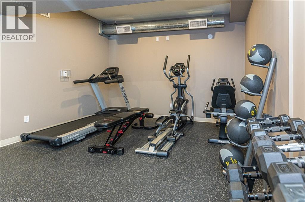 690 KING Street W Unit# 514, Kitchener, Ontario, N2H5L8 — Photo 31