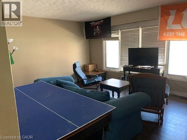 65 CARDILL Crescent Unit# A, Waterloo, Ontario, N2L3Y7 — Photo 8