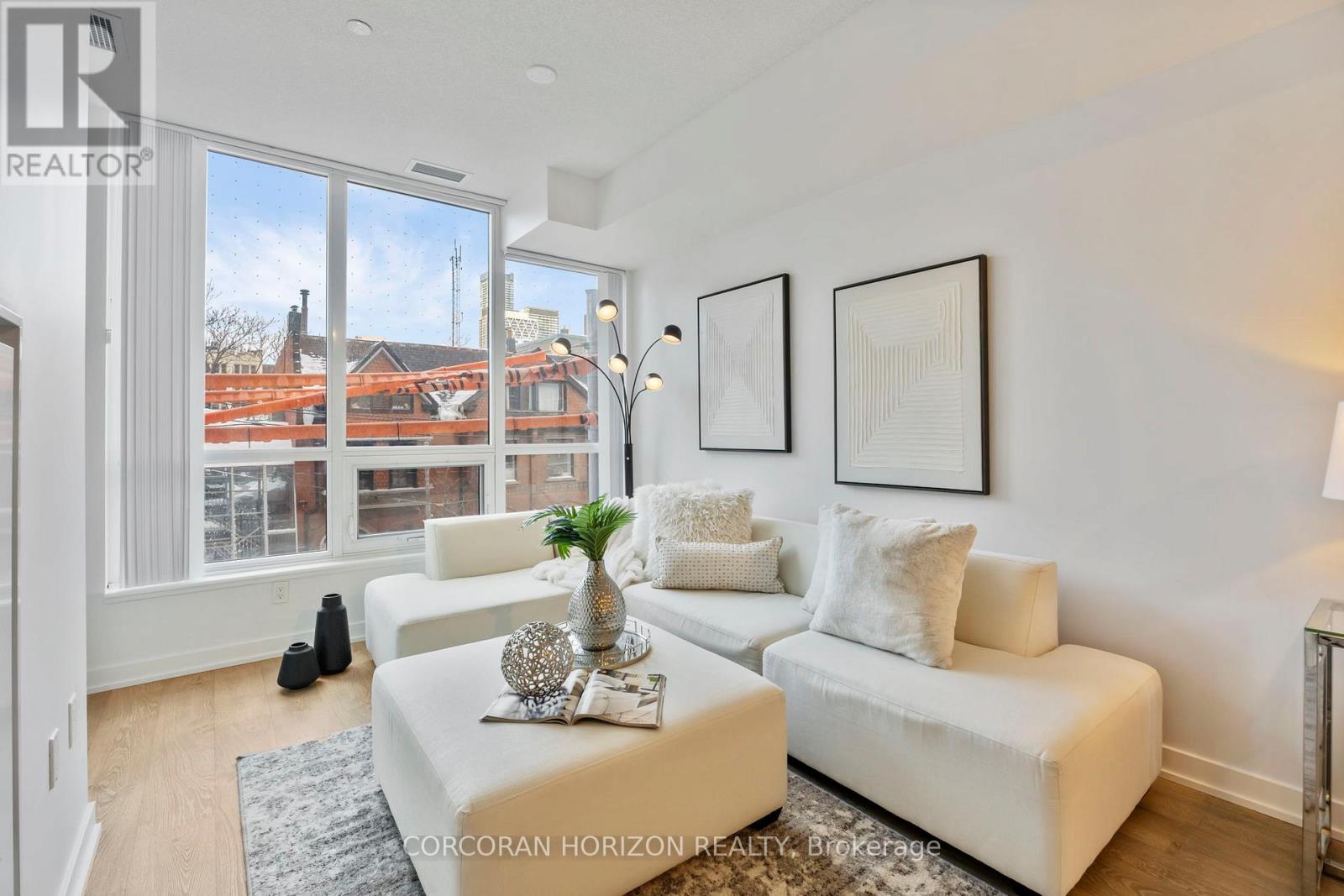 210 - 99 JOHN STREET, Toronto (Waterfront Communities), Ontario, M5V0S6 — Photo 11