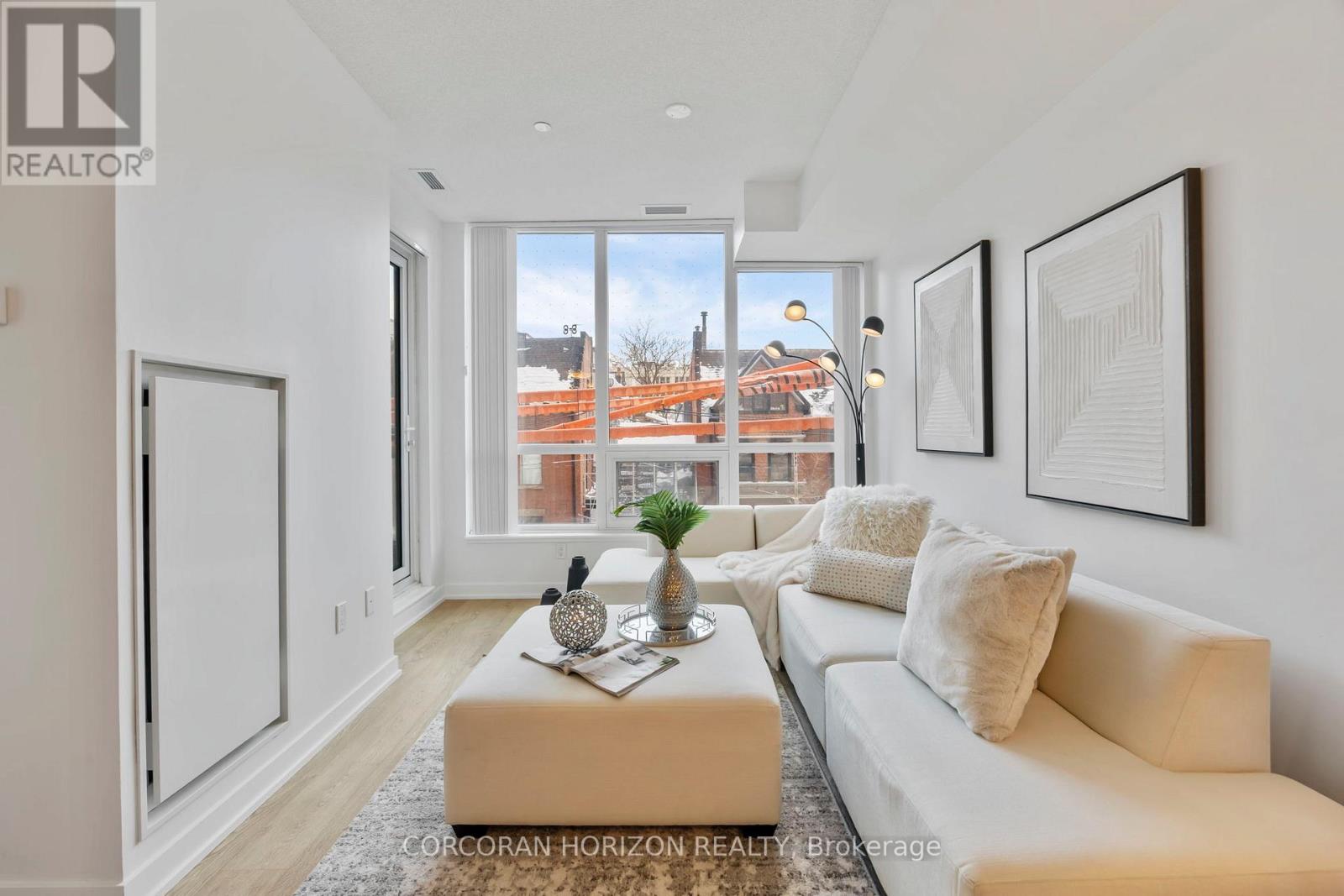 210 - 99 JOHN STREET, Toronto (Waterfront Communities), Ontario, M5V0S6 — Photo 12