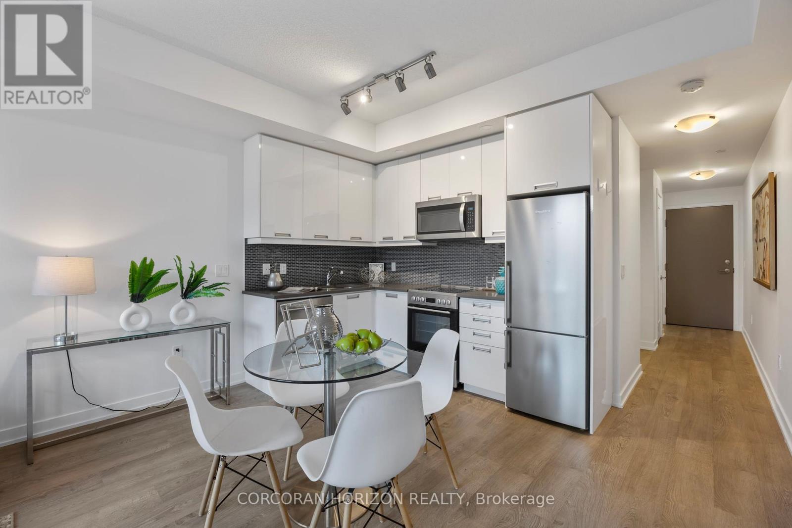 210 - 99 JOHN STREET, Toronto (Waterfront Communities), Ontario, M5V0S6 — Photo 18