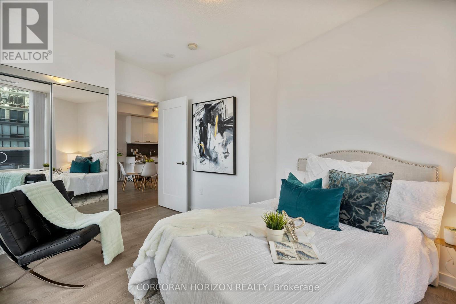 210 - 99 JOHN STREET, Toronto (Waterfront Communities), Ontario, M5V0S6 — Photo 24