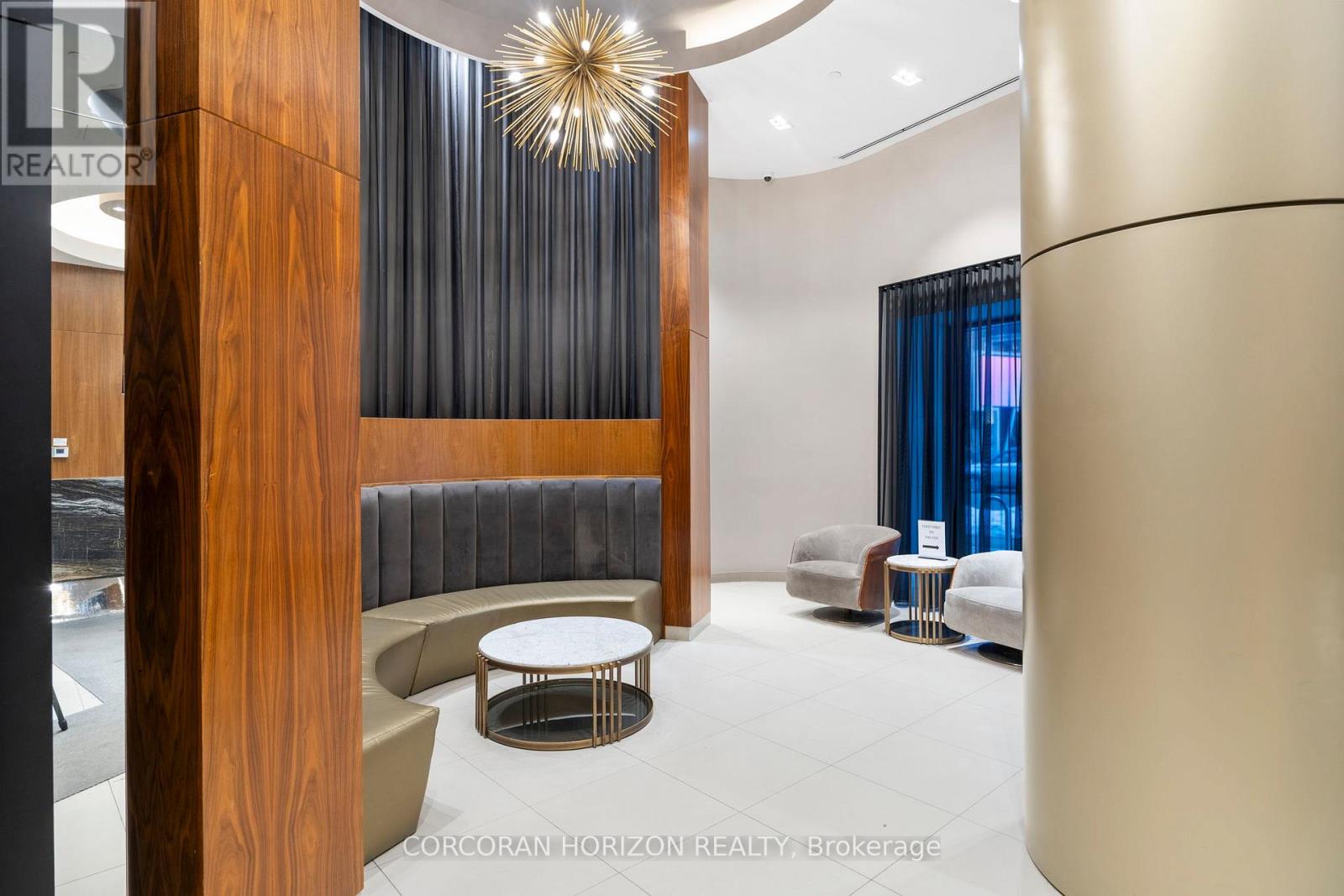 210 - 99 JOHN STREET, Toronto (Waterfront Communities), Ontario, M5V0S6 — Photo 4