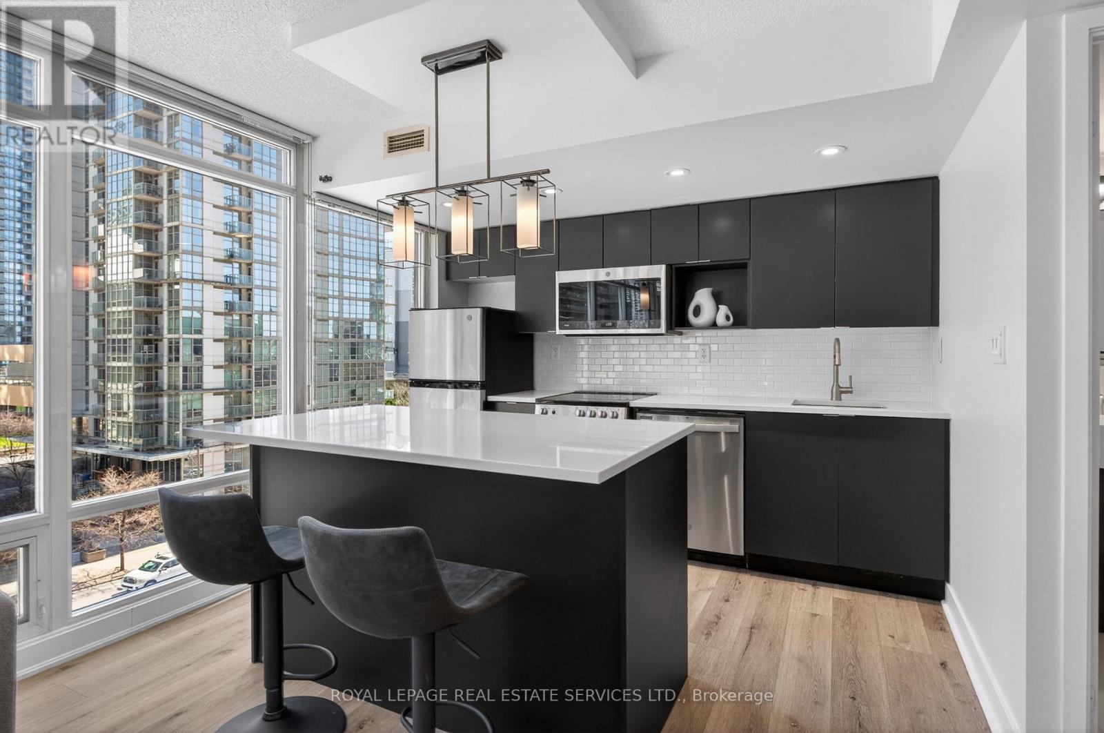 623 - 15 BRUNEL COURT, Toronto (Waterfront Communities), Ontario, M5V3Y6 — Photo 6