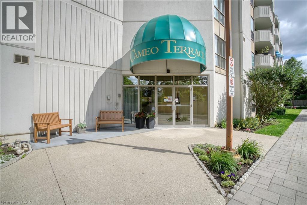 3267 KING Street E Unit# 505, Kitchener, Ontario, N2A4A4 — Photo 2