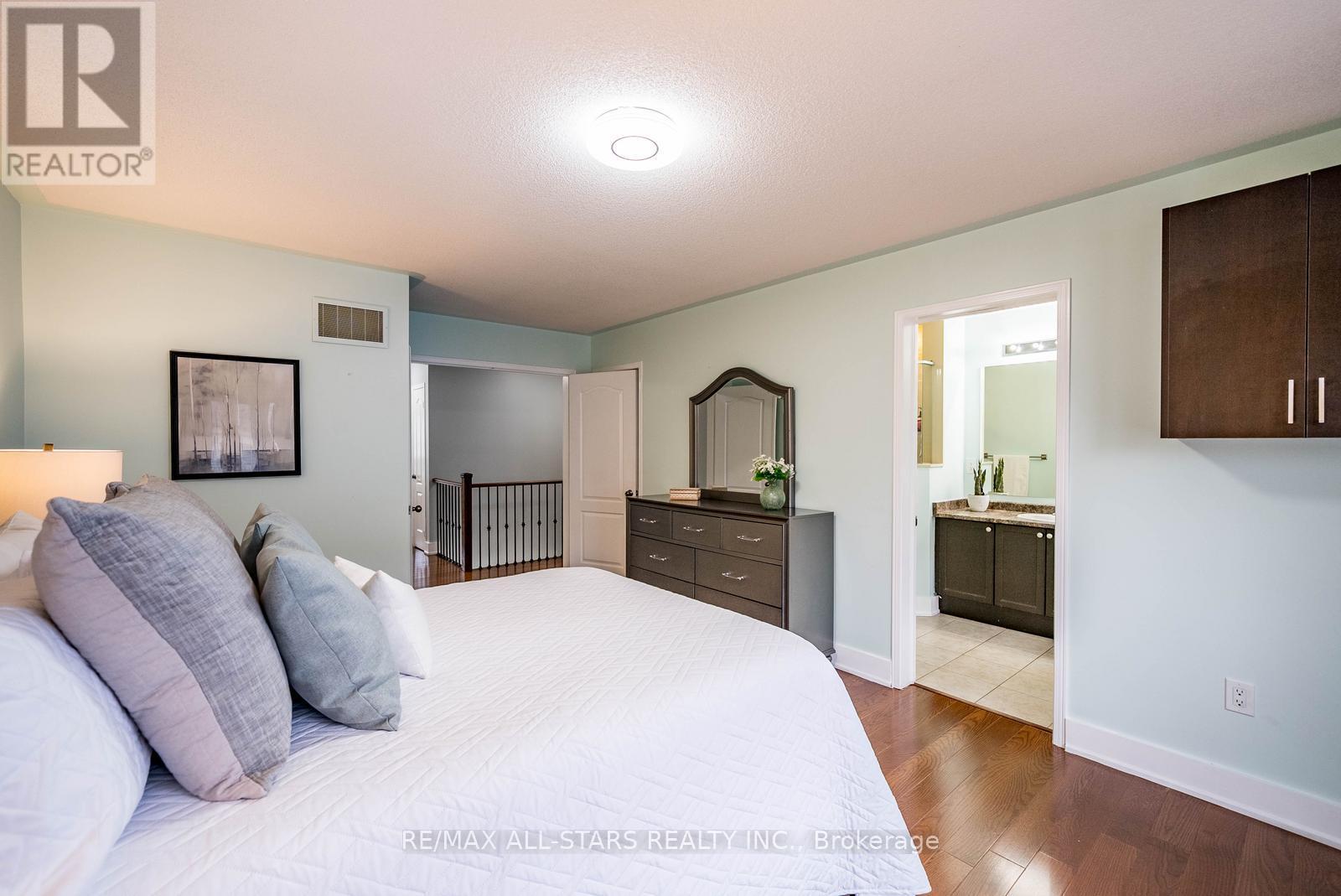 102 JOHN DAVIS GATE, Whitchurch-Stouffville (Stouffville), Ontario, L4A0B5 — Photo 14