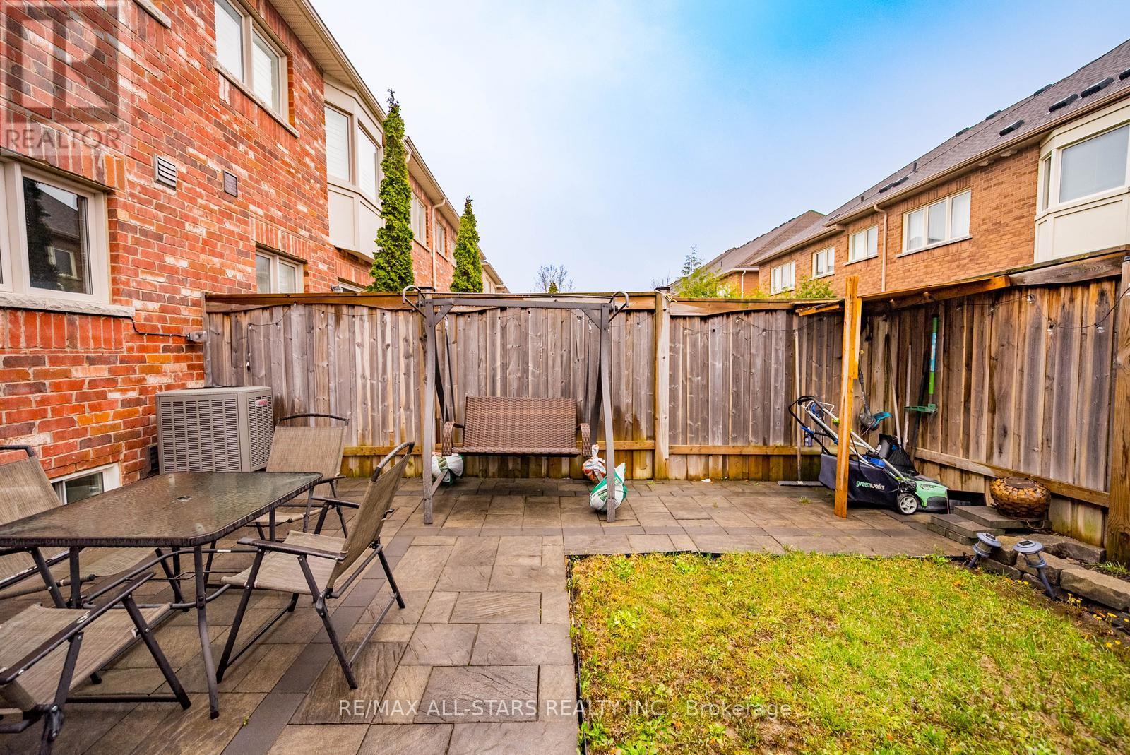 102 JOHN DAVIS GATE, Whitchurch-Stouffville (Stouffville), Ontario, L4A0B5 — Photo 27