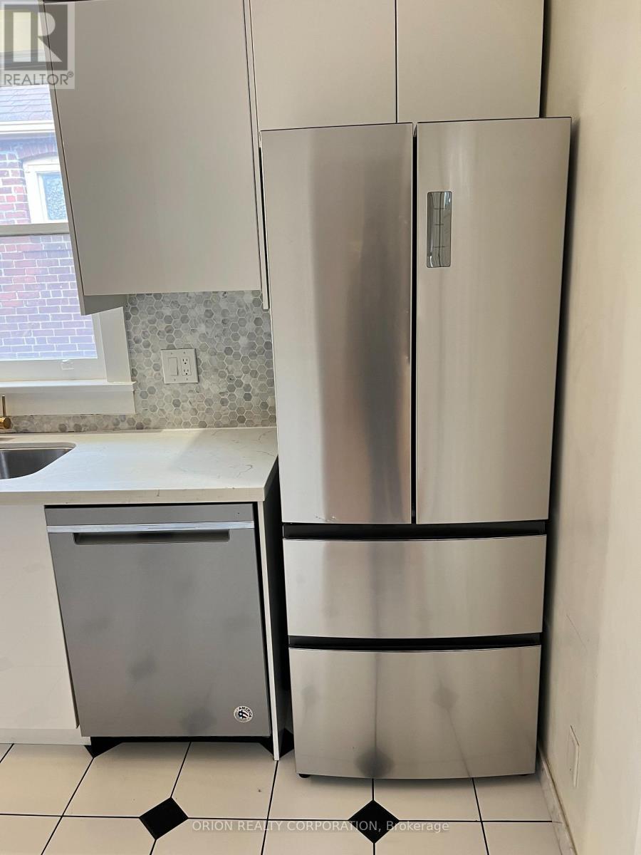 222 GLEN PARK AVENUE, Toronto (Yorkdale-Glen Park), Ontario, M6B2C9 — Photo 10