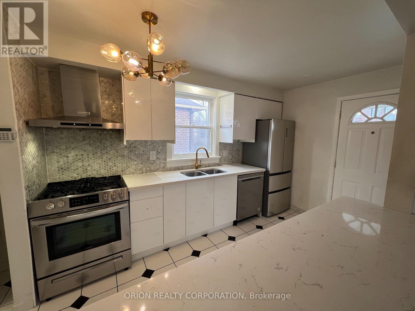 222 GLEN PARK AVENUE, Toronto (Yorkdale-Glen Park), Ontario, M6B2C9 — Photo 11