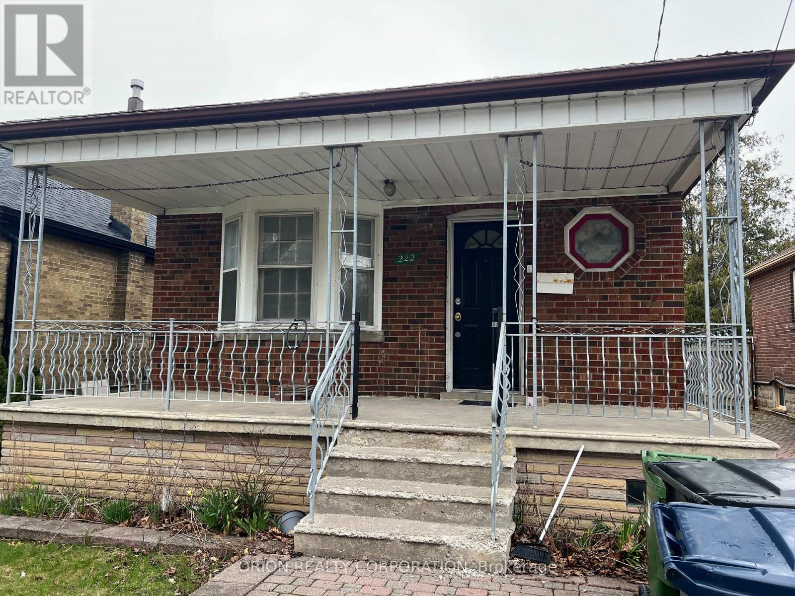 222 GLEN PARK AVENUE, Toronto (Yorkdale-Glen Park), Ontario, M6B2C9 — Photo 2