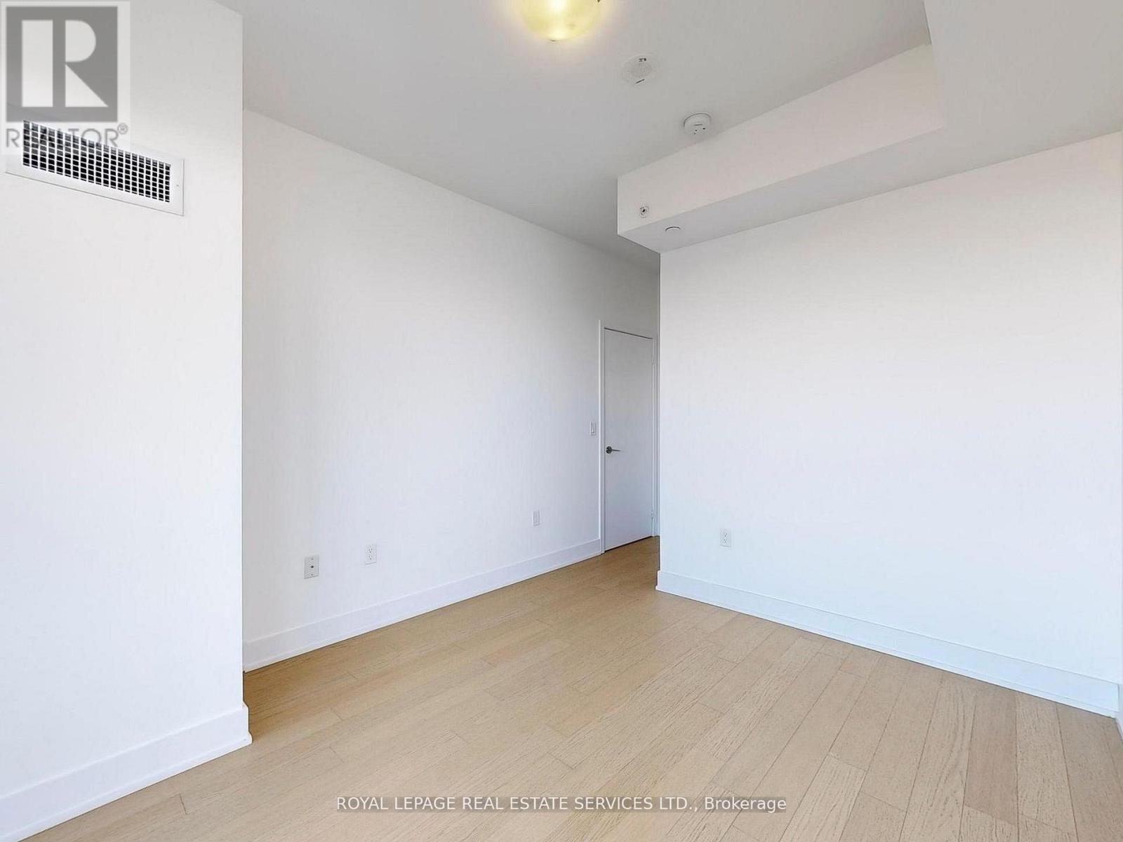 4620 - 30 SHORE BREEZE DRIVE, Toronto (Mimico), Ontario, M8V1A1 — Photo 5