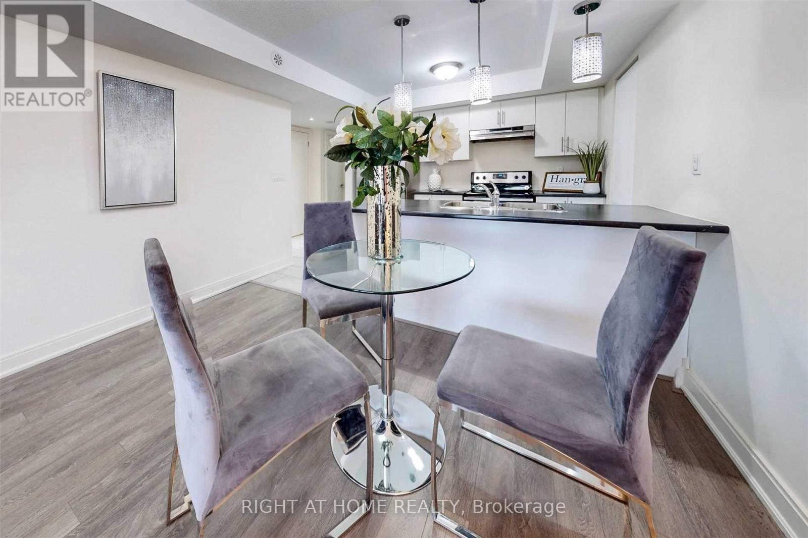 82 - 100 DUFAY ROAD, Brampton (Northwest Brampton), Ontario, L7A4S3 — Photo 6