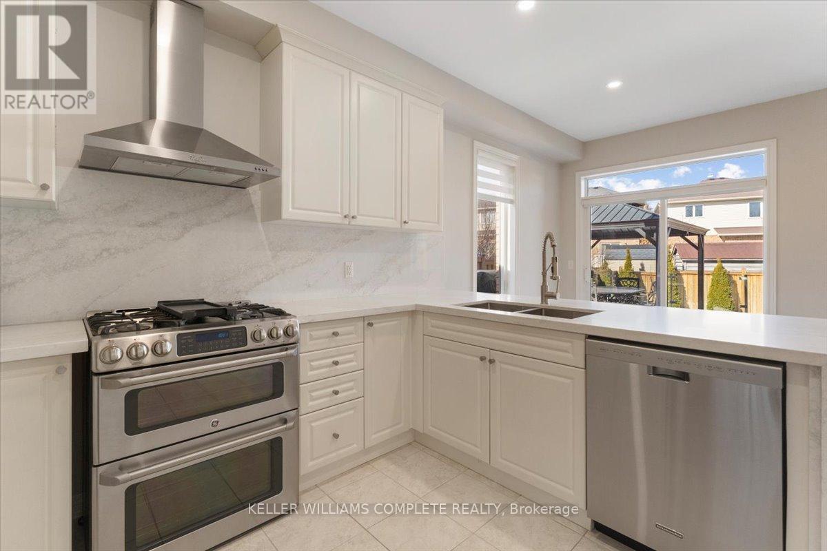 139 VINTON ROAD, Hamilton (Meadowlands), Ontario, L9K0G7 — Photo 8