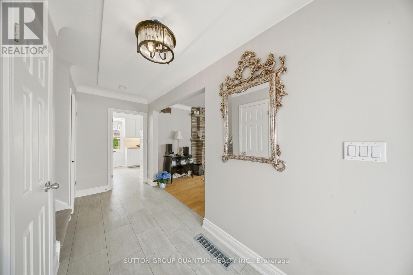 50 BARTON STREET, Hamilton (Waterdown), Ontario, L9H1N8 — Photo 13