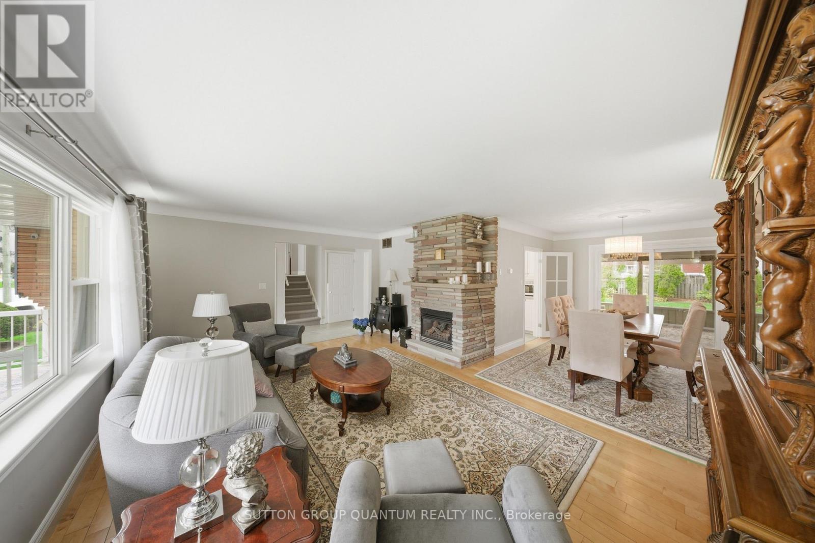 50 BARTON STREET, Hamilton (Waterdown), Ontario, L9H1N8 — Photo 16