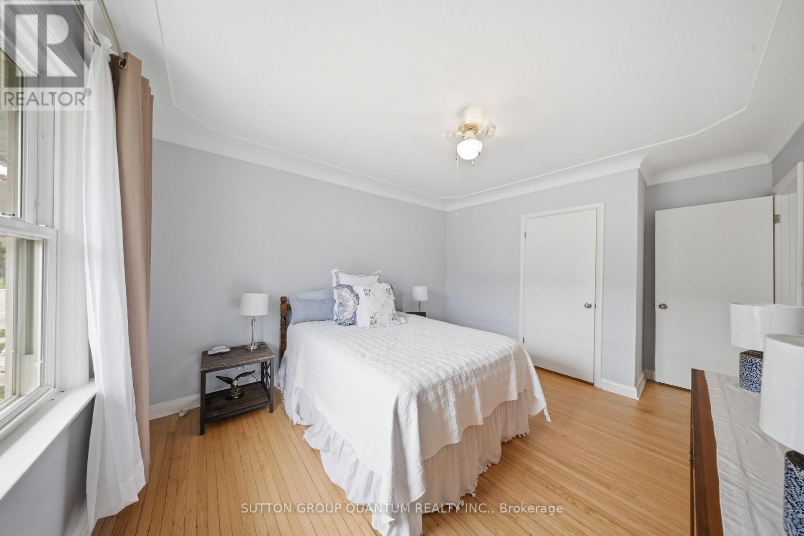 50 BARTON STREET, Hamilton (Waterdown), Ontario, L9H1N8 — Photo 29